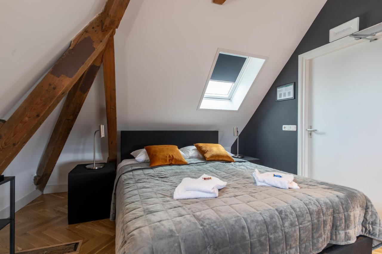 Stadslogement Hoogend Sneek Ngoại thất bức ảnh